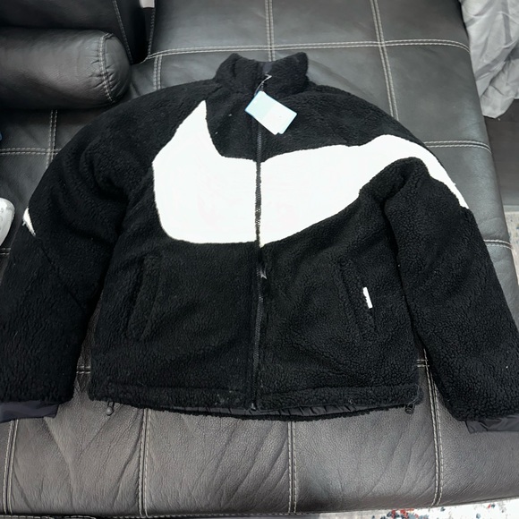 Reversible Jacket - Picture 3 of 4